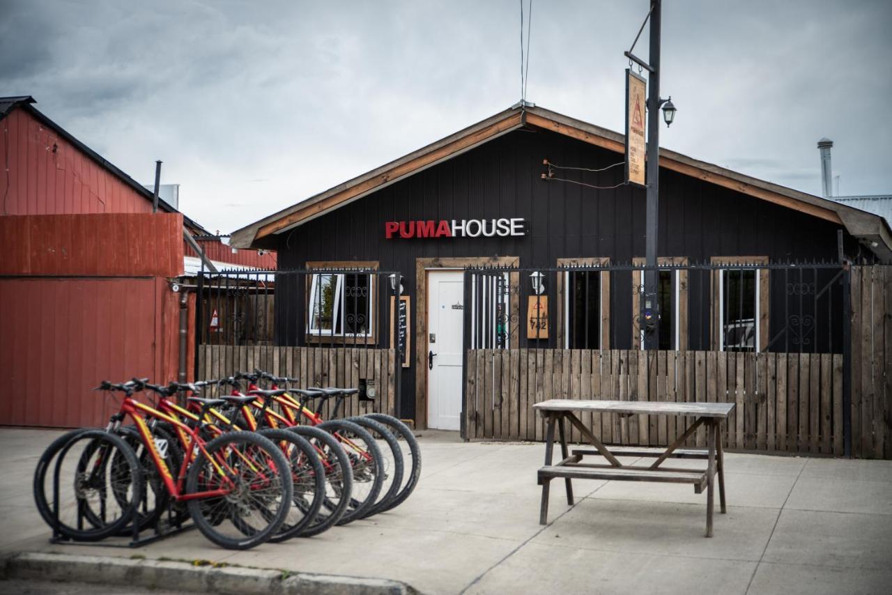 Puma House Hostel Puerto Natales Exterior photo